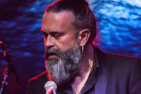 JOS&Eacute; LUIS JA&Eacute;N: "La voz del alma"