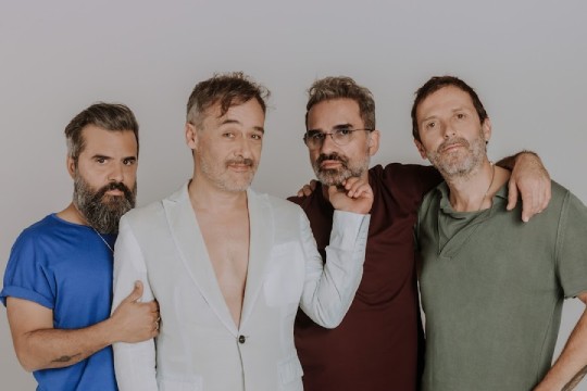 LOVE OF LESBIAN: "La Hermandad Tour"