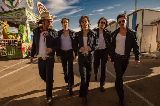 SANTERO Y LOS MUCHACHOS + BOBBI RELAC