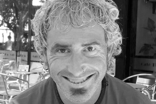 Ipuin kontalariak auzoz auzo 2025: Alboka: "Surfean"