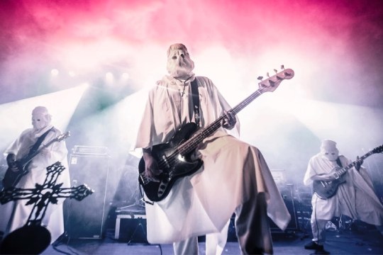 EL ALTAR DEL HOLOCAUSTO: "Amen sin tilde Tour 2025"