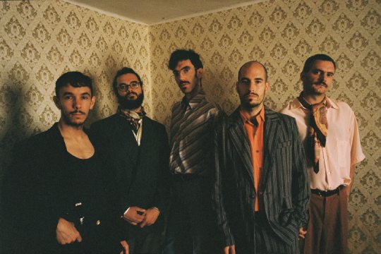 EL NIDO + MANDRAGORA