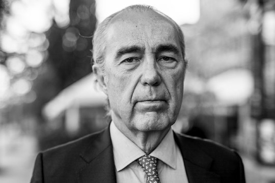 Festival Poetas en Mayo 2025: Luis Alberto de Cuenca: lectura po&eacute;tica