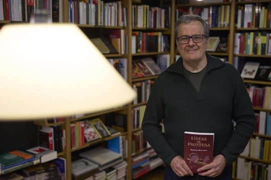 Presentaci&oacute;n de libro: "L&iacute;neas de frontera" (Fernando Mikelarena)