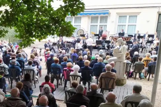 Ciclo "M&uacute;sica al aire libre" 2025: "Fantas&iacute;a para un amigo" (concierto de la Banda Municipal de M&uacute;sica de Vitoria-Gasteiz)