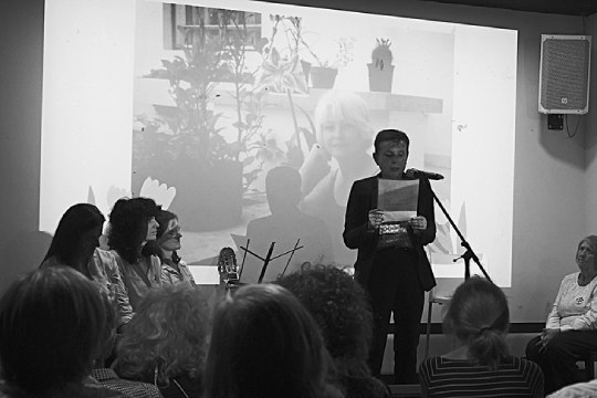 Hiru emazte kantari gogoan: Estibaliz Robles "Eztitxu", Maite Idirin, Lurdes Iriondo