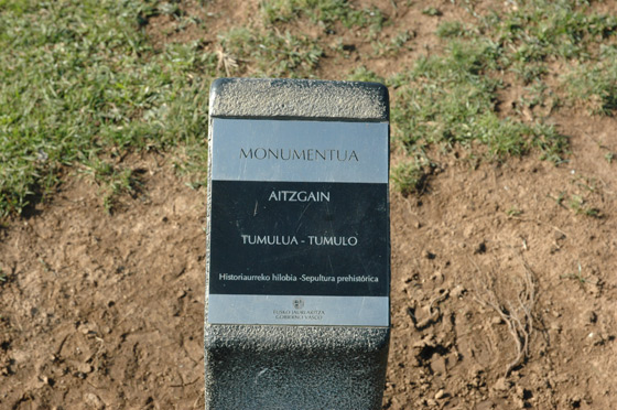 Signal du tumulus d'Aitzgain