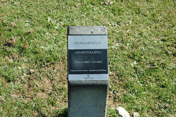 Signal du dolmen d'Urtapotolueta I