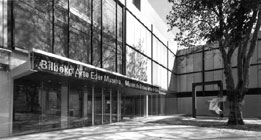 Entrada al Museo de Bellas Artes de Bilbao