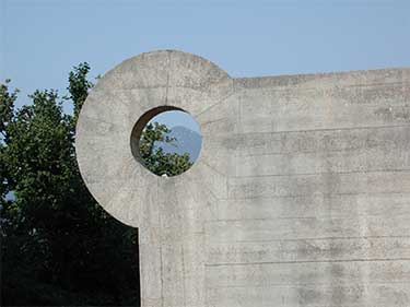 Santimami&ntilde;e von dem Casa de Juntas (Gernika) ausgesehen