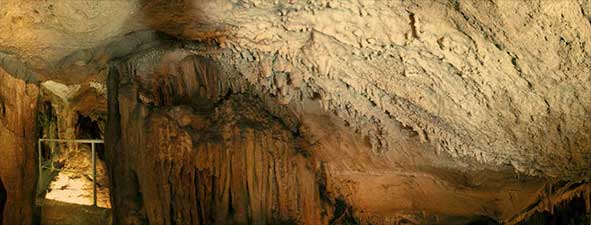 Interior de la antec&aacute;mara