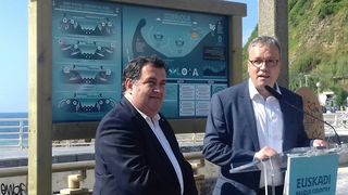 Alfredo Retortillo y Ernesto gasco en la presentaci�n de la temporada de playas 2017