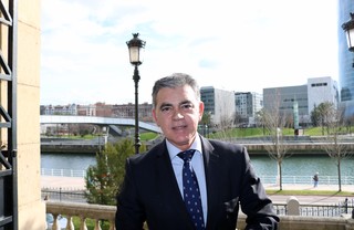 Marcos_Muro_en_Deusto.JPG