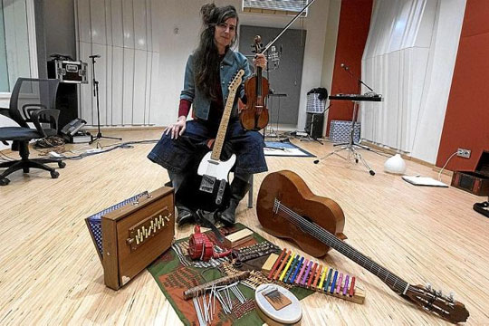 Maite Larburu, nominada a mejor disco vasco del pasado a�o