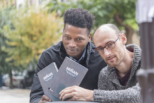 Amets Arzallus e Ibrahima Balde en Madrid, para dar comienzo a la segunda temporada de DAPA