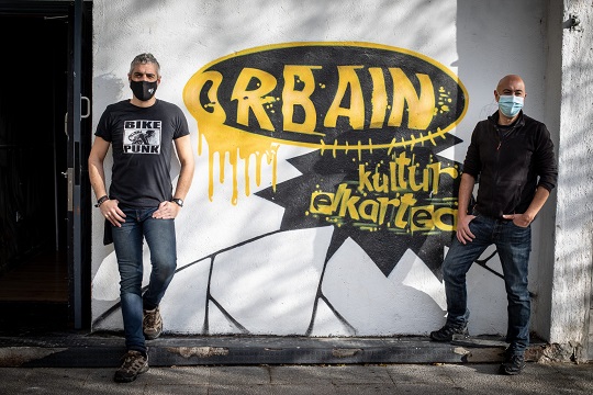 Asociaci�n cultural Orbain: ?Intentamos que la gente contextualice las cosas que ocurren hoy en d�a en Gasteiz?