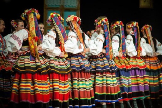 Grupos de Irlanda, Per�, Polonia y Senegal actuar�n en Festival de Folklore de Portugalete