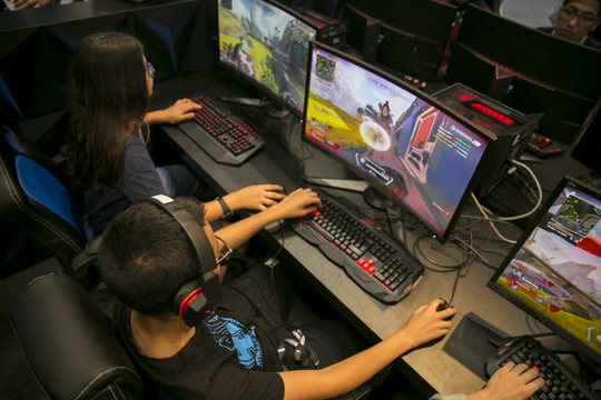 AEVI anuncia su cuarta convocatoria de ayudas al desarrollo y el proyecto AEVIDevs, punto de encuentro de la industria local