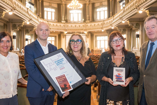 Amaia Gabantxo gana el Premio de Traducci�n Etxepare - LABORAL Kutxa por llevar al ingl�s la novela 