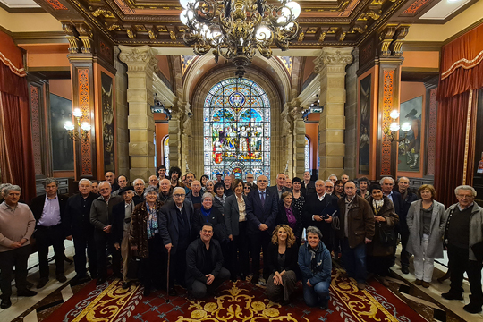 Euskaltzaindia rinde homenaje en Donostia a Joan Mari Irigoien, Joseba Intxausti, Mixel Oronoz, Jose Maria Rementeria y Xabier Mendiguren Bereziartu