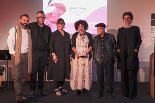 La escritora colombiana Luisa Villa recibe el VI Premio Gabriel Celaya