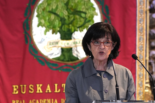 Asun Garikano: �Tenemos que poner al alcance de las personas j�venes los productos culturales en euskera�