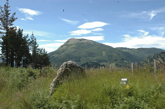 Arluzeko ikuspegia, Izarraitz