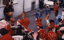 Aintzindarien dantzak.Buhamien dantza.Kauteren dantza.Xorrotxen jokoa.Kherestuen dantza.Marixalen jokoa.