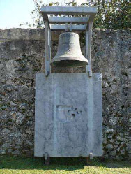 Gernikako biktimen omenezko eta oroimenezko mausoleoa (F).