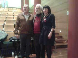 Jesus Fernandez, director de Centros Escolares y Bego�a Garamendi, directora de Innovaci�n Educativa, junto con Francesco Tonucci