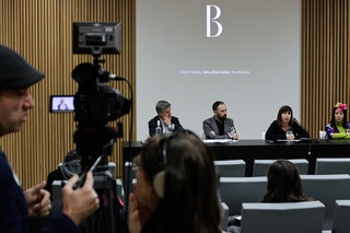Balenciaga-83.jpg