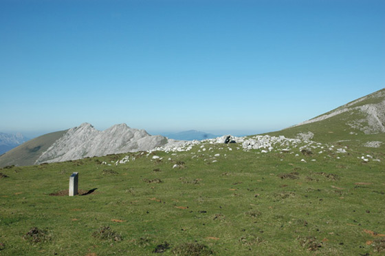Dolmen de Artzanburu